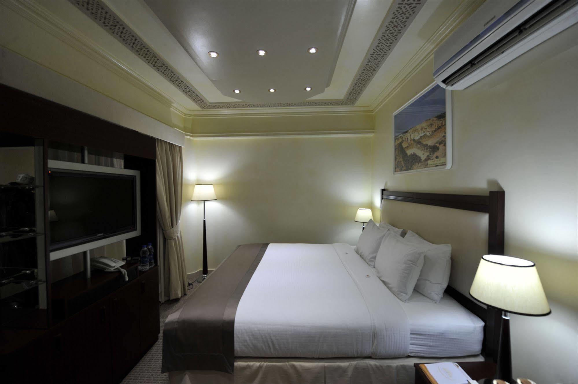 Hotel apartamentowy Oman Palm 3*