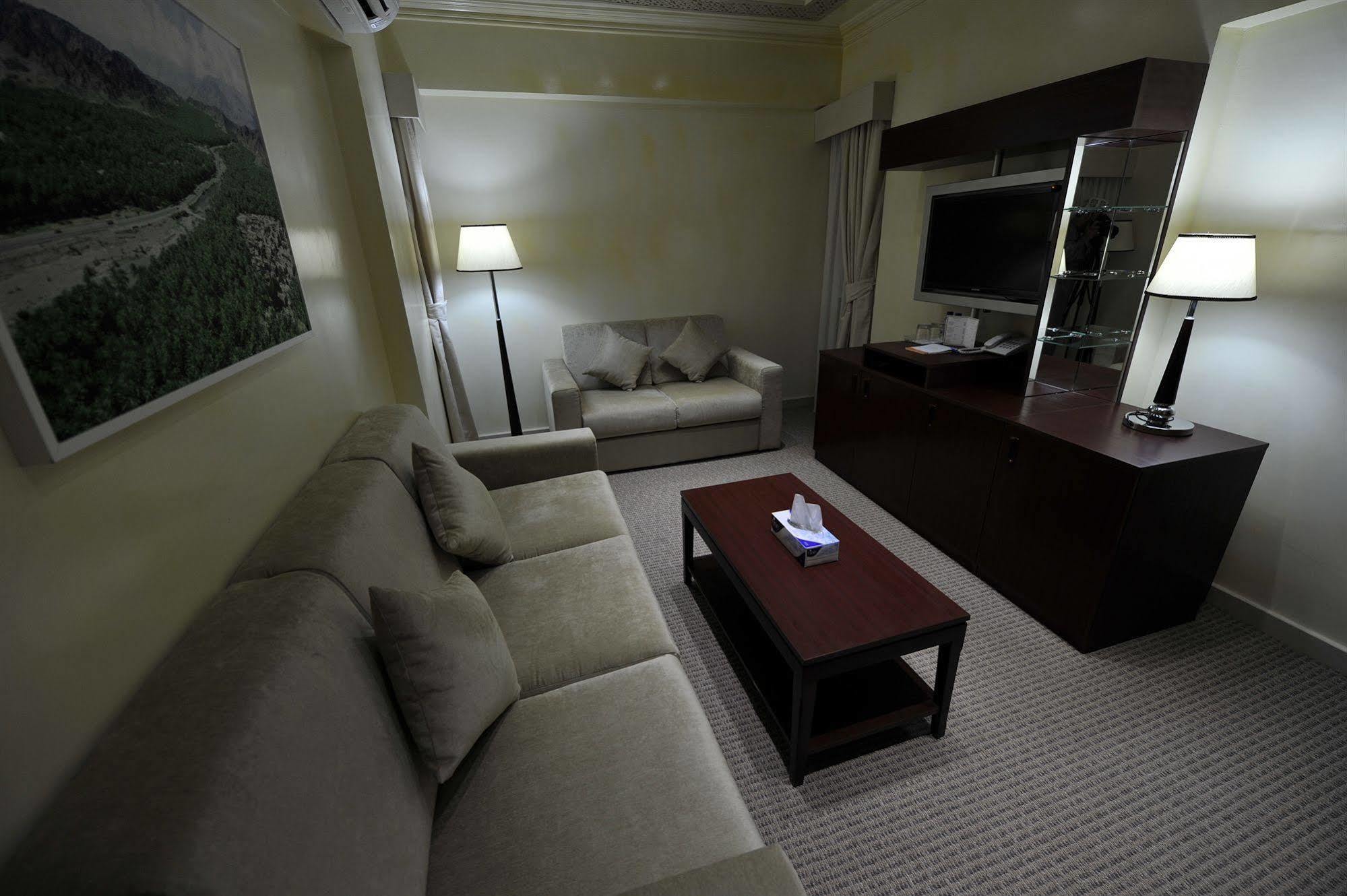 Hotel apartamentowy Oman Palm 3*